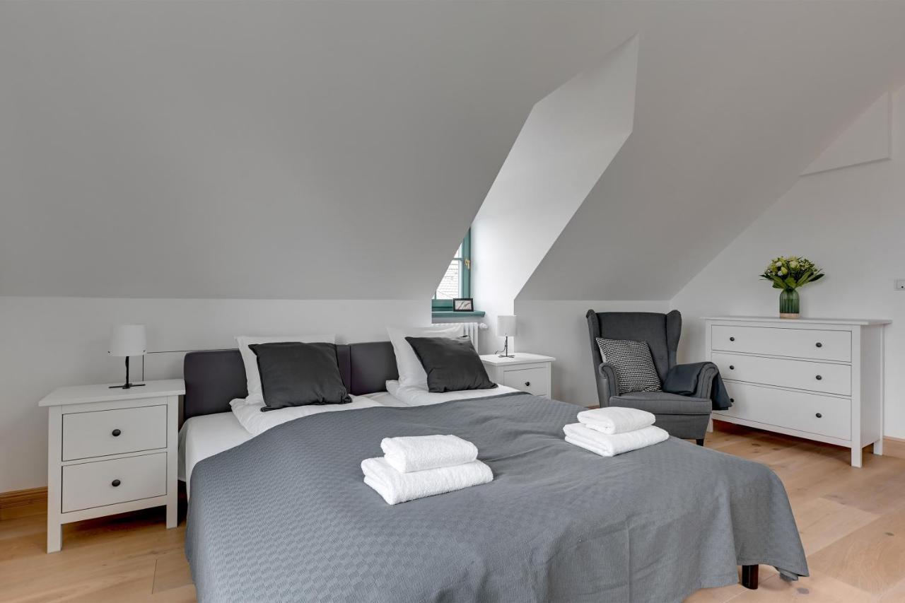 Historical Townhouse By Blue Mandarin Apartment Gdansk Exterior photo